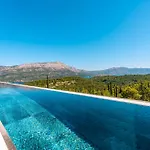 别墅 Luxury Morello 2 With Large Heated Pool & Wellness