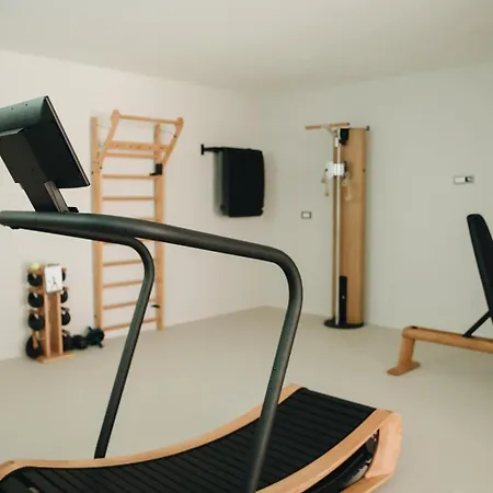 Luxury Morello 2 With Heated Pool, Gym, Sauna Βίλα *