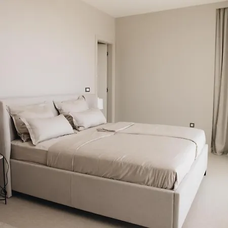 Βίλα Luxury Morello 2 With Heated Pool, Gym, Sauna Κόρτσουλα