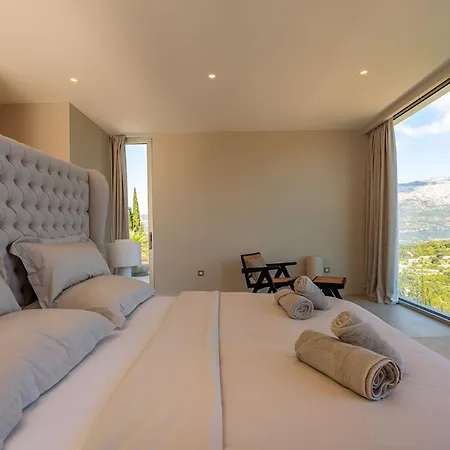 Luxury Morello 2 With Large Heated Pool & Wellness * 科尔丘拉