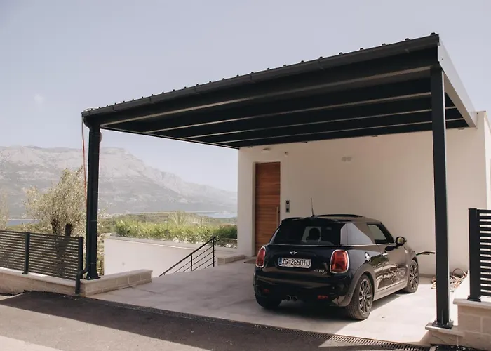 Luxury Morello 2 With Heated Pool, Gym, Sauna Villa