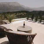 Luxury Morello 2 With Large Heated Pool & Wellness