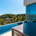 Luxury Morello 2 With Large Heated Pool & Wellness Βίλα