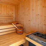 Luxury Morello 2 With Large Heated Pool & Wellness Κόρτσουλα